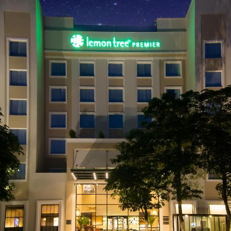 Lemon Tree Premier City Center Gurgaon Exterior photo