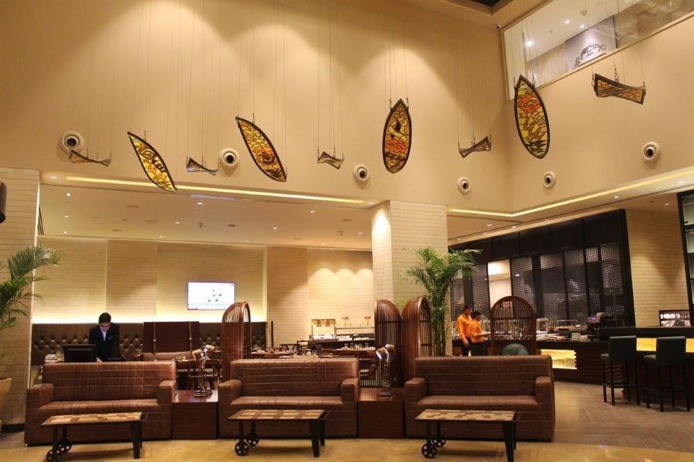 Lemon Tree Premier City Center Gurgaon Exterior photo