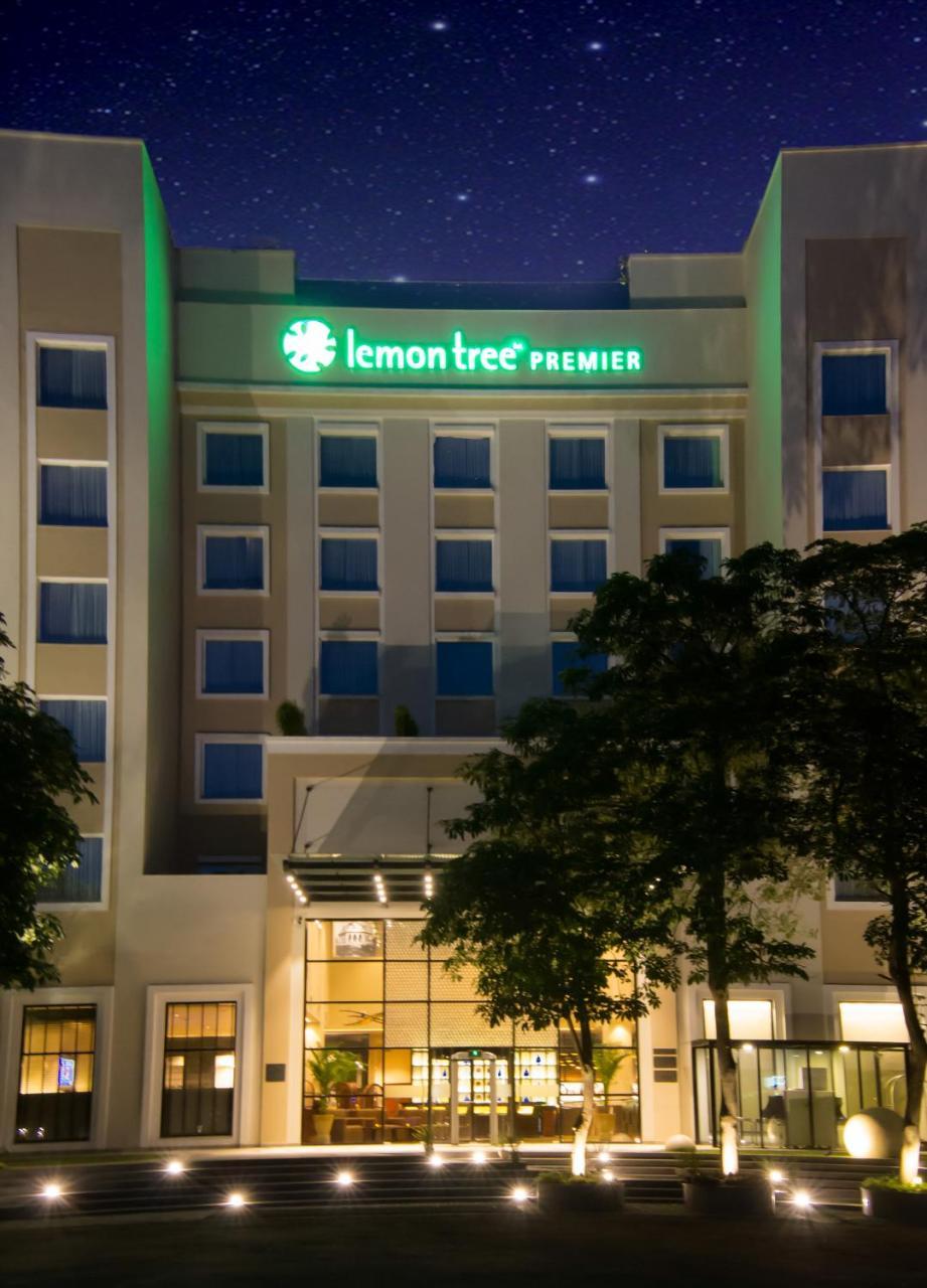 Lemon Tree Premier City Center Gurgaon Exterior photo