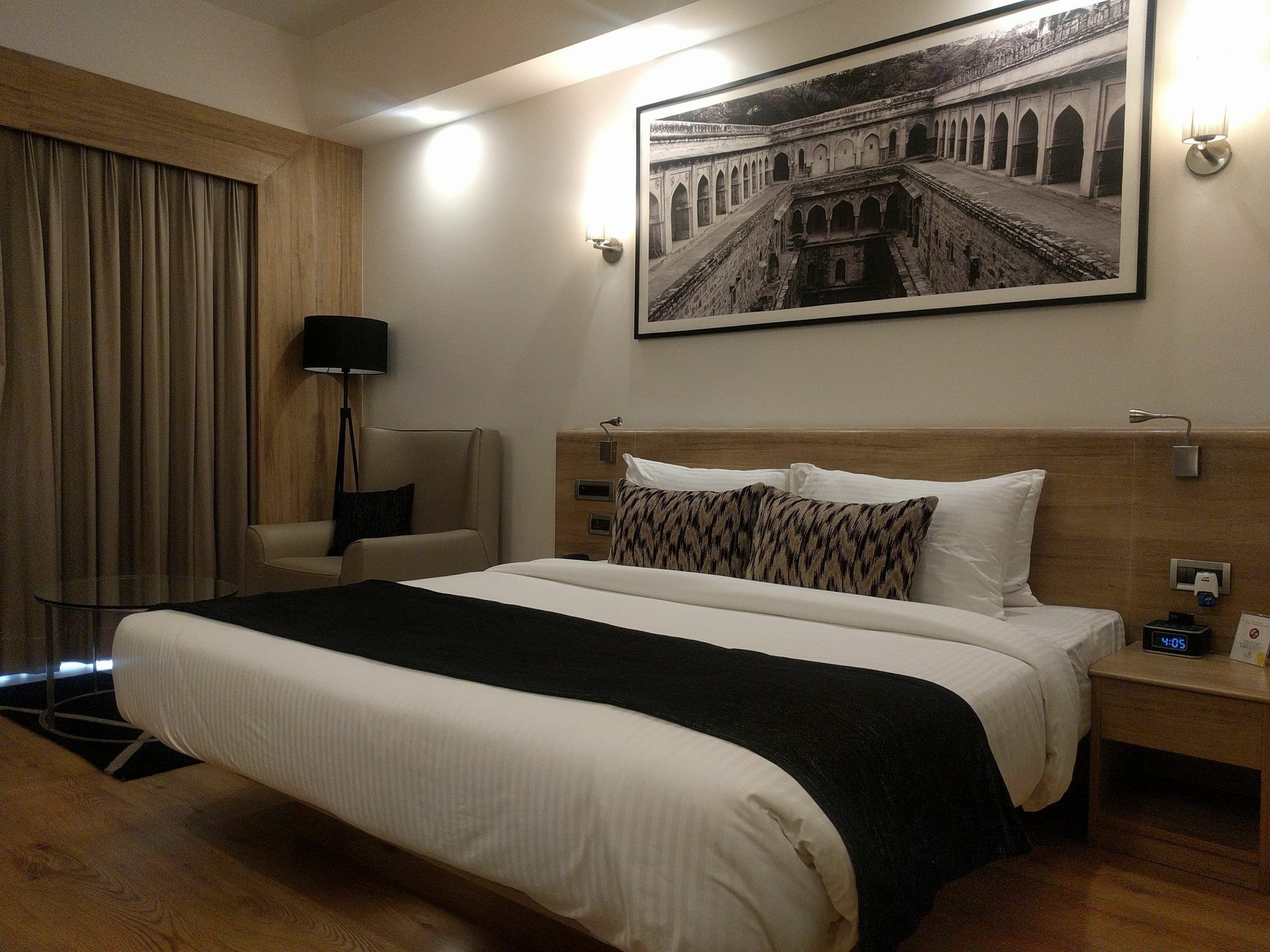 Lemon Tree Premier City Center Gurgaon Exterior photo